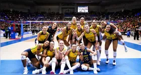 Brasil realiza virada emocionante e vence França, garantindo liderança no Grupo C do Mundial de Vôlei Feminino