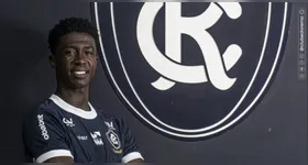 Clube do Remo apresenta atacante João Pedro como reforço para a Série B após saída de Matheus Davó