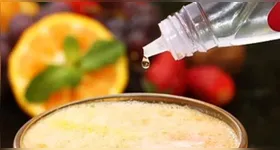 Estudo da USP publicado na Neurology liga uso de aspartame, sacarina e outros adoçantes a declínio cognitivo, especialmente em pessoas com diabetes.