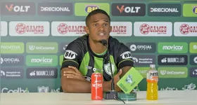David da Hora é apresentado como novo reforço do América após negociação frustrada com o Paysandu