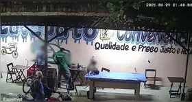 Dois homens assaltaram estabelecimento recém-inaugurado no bairro da Cabanagem; câmeras de segurança registraram toda a ação.