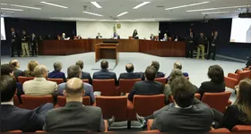 Defesas tentam desvincular Bolsonaro e aliados de plano golpista