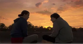 Elenco de "Stranger Things" retorna para a última temporada, marcada por nostalgia, novos personagens e a missão final contra Vecna.