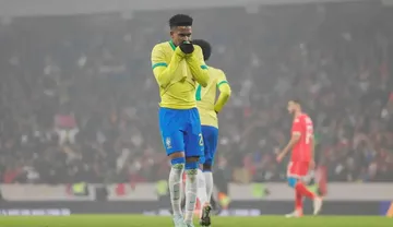 Imagem ilustrativa da imagem Brasil empata com a Tunísia e fecha ano com mais um tropeço