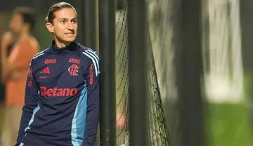 Imagem ilustrativa da imagem Com Flamengo 'no melhor momento', Filipe Luís cogita usar Pedro&nbsp;