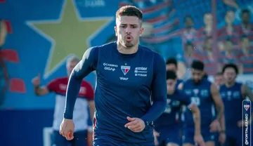 Imagem ilustrativa da imagem Clube do Remo sonda zagueiro Lucas Gazal, do Fortaleza