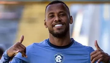 Imagem ilustrativa da imagem Pedro Costa nega indisciplina após ficar fora de jogo do Remo