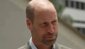 Imagem ilustrativa da imagem Príncipe William se emociona ao ver foto de Diana ao lado de Huck