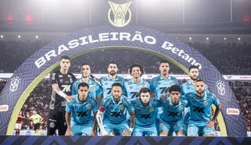 Imagem ilustrativa da imagem Santos segue ameaçado no Z-4 do Brasileirão