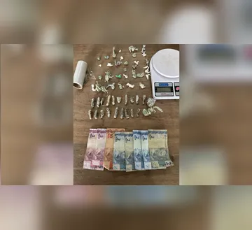 Imagem ilustrativa da imagem “Orelha” é preso com 31 pacotinhos de óxi e 18g de maconha