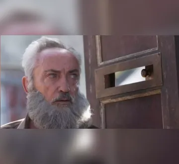 Imagem ilustrativa da imagem Quem era Udo Kier, ator de Bacurau que morreu aos 81 anos