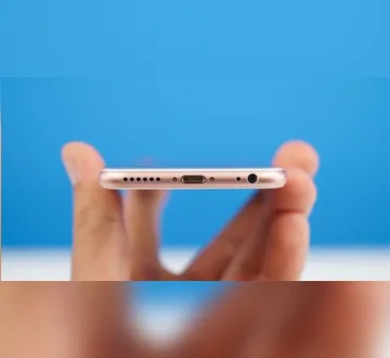 Imagem ilustrativa da imagem Como limpar os alto-falantes do iPhone sem danificá-los