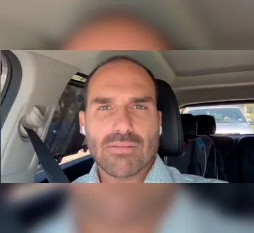 Imagem ilustrativa da imagem Moraes aceita denúncia e vota por tornar Eduardo Bolsonaro réu