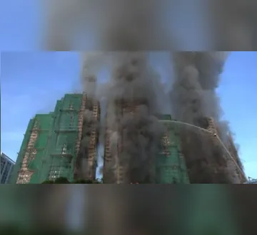 Imagem ilustrativa da imagem Incêndio devastador deixa 4 mortos em Hong Kong