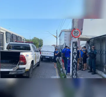 Imagem ilustrativa da imagem Jovem de 19 anos morre após bater moto em poste em Ananindeua