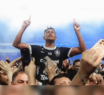 Imagem ilustrativa da imagem Pedro Rocha deixa o Remo e se despede após temporada como artilheiro