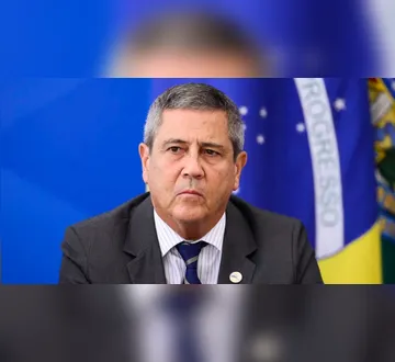 Imagem ilustrativa da imagem Moraes mantém prisão de Braga Netto por risco de fuga