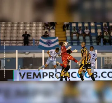 Imagem ilustrativa da imagem Goleiro do Amazonas provoca o Paysandu: "Vocês foram primeiro"
