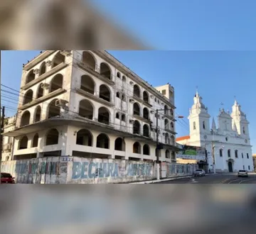 Imagem ilustrativa da imagem Prédio da Bechara Mattar será demolido e dará lugar a centro