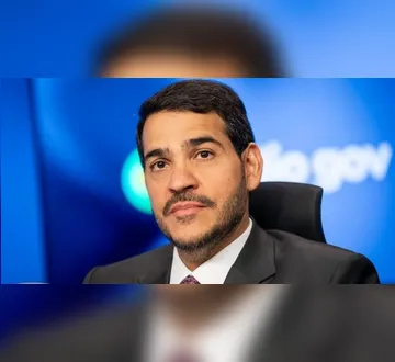 Imagem ilustrativa da imagem Lula indica Jorge Messias para vaga de Barroso, no STF