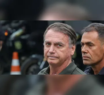 Imagem ilustrativa da imagem Oposição quer votar projeto de anistia a Bolsonaro esta semana
