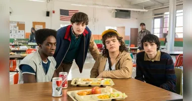 Diferentemente da primeira temporada, que apresentava apenas um Demogorgons, o episódio final promete combates em larga escala.