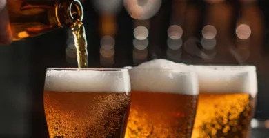 Imagem ilustrativa da imagem Cientistas criam cerveja sem álcool que embriaga sem causar ressaca
