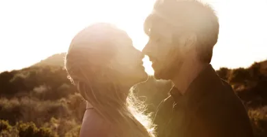 Imagem ilustrativa da imagem Estes 4 signos viverão sincronicidade financeira e amorosa antes do natal