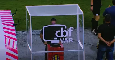 Imagem ilustrativa da notícia: Treinador questiona repetição de árbitros paulistas em jogos do Paysandu