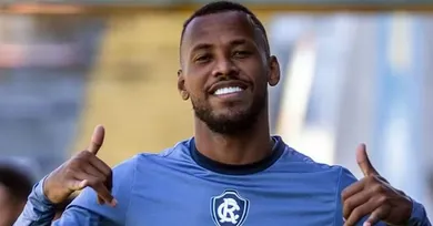 Imagem ilustrativa da notícia: Lateral Pedro Costa se emociona com relato de superação no Remo