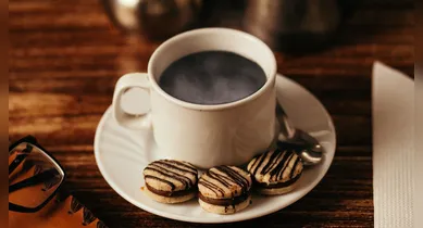 O café "puro" pode trazer benefícios consideráveis para as células do corpo humano.