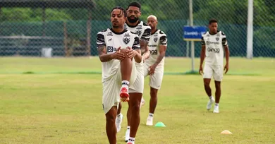 Imagem ilustrativa da notícia: Paysandu enfrenta CRB-AL em busca de reabilitação na Série B