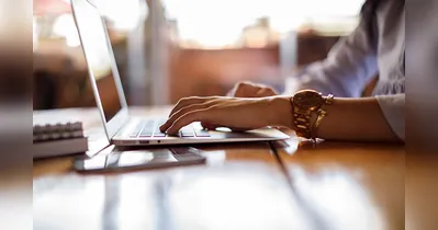 Imagem ilustrativa da notícia O Boticário abre vaga home-office, com plano de saúde e diversos benefícios