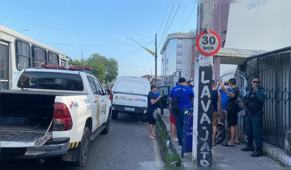 Um grave acidente em Ananindeua resultou na morte de Pedro Joaquim, de 19 anos, após perder o controle da moto em alta velocidade.