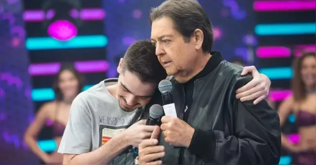 Imagem ilustrativa da notícia Esposa e filho de Faustão falam sobre saúde do apresentador