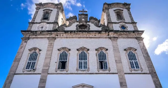 Imagem ilustrativa da notícia Brasil ganha 2º columbário; boxes podem custar até R$ 1 milhão