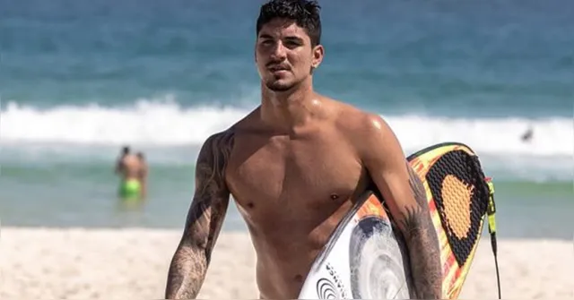 Imagem ilustrativa da notícia Gabriel Medina assume romance com ex-noiva de Zé Felipe