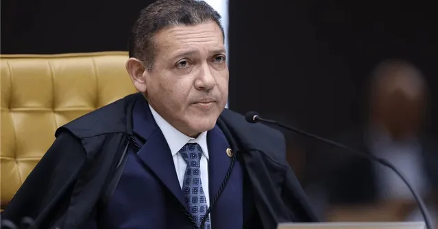 Imagem ilustrativa da notícia Decisão de Nunes Marques freia licenciamentos municipais de sites de apostas 