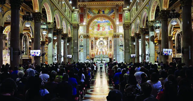 Imagem ilustrativa da notícia Basílica Santuário: devotos relatam graças alcançadas