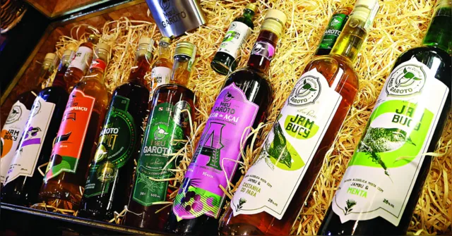 Imagem ilustrativa da notícia Dia da Cachaça: conheça as bebidas com sabor paraense
