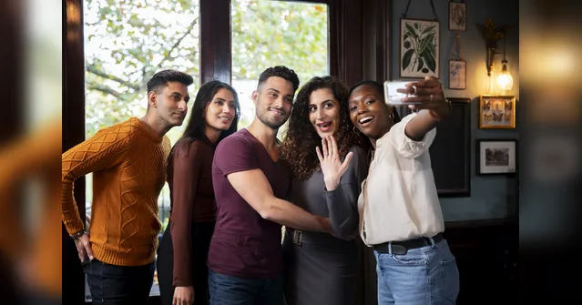 Imagem ilustrativa da notícia Novo estudo confirma que adolescência vai até os 32 anos