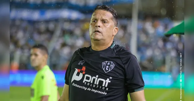 Imagem ilustrativa da notícia Claudinei explode contra árbitra e mantém fé no Paysandu