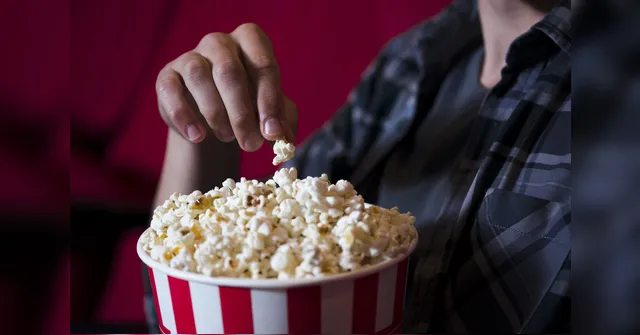 Imagem ilustrativa da notícia Cinema pode barrar entrada de comida? Entenda