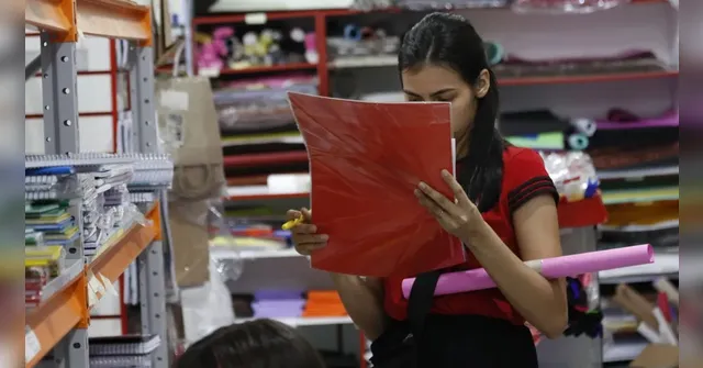 Imagem ilustrativa da notícia Procon divulga produtos permitidos e proibidos em lista de material escolar