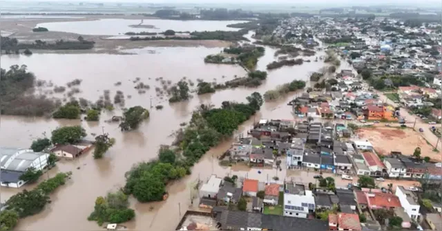 Imagem ilustrativa da notícia Chuvas deixam mais de 500 desalojados no Rio Grande do Sul