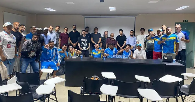 Imagem ilustrativa da notícia Torcidas organizadas cobram explicações do Paysandu em reunião