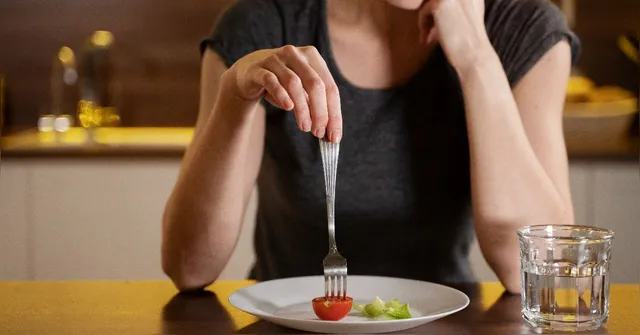 Imagem ilustrativa da notícia Dieta restritiva causa cansaço e falta de disposição; entenda