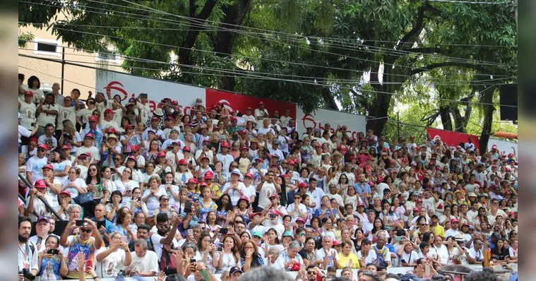 Imagem ilustrativa da notícia Círio 2025: venda de ingressos para arquibancadas inicia nesta terça