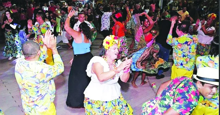 Imagem ilustrativa da notícia 'Carimbó na Orla' homenageia Mestre Damasceno em Salvaterra