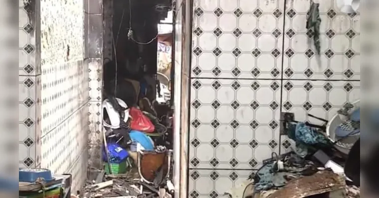 Imagem ilustrativa da notícia Incêndio atinge casa no bairro da Sacramenta em Belém